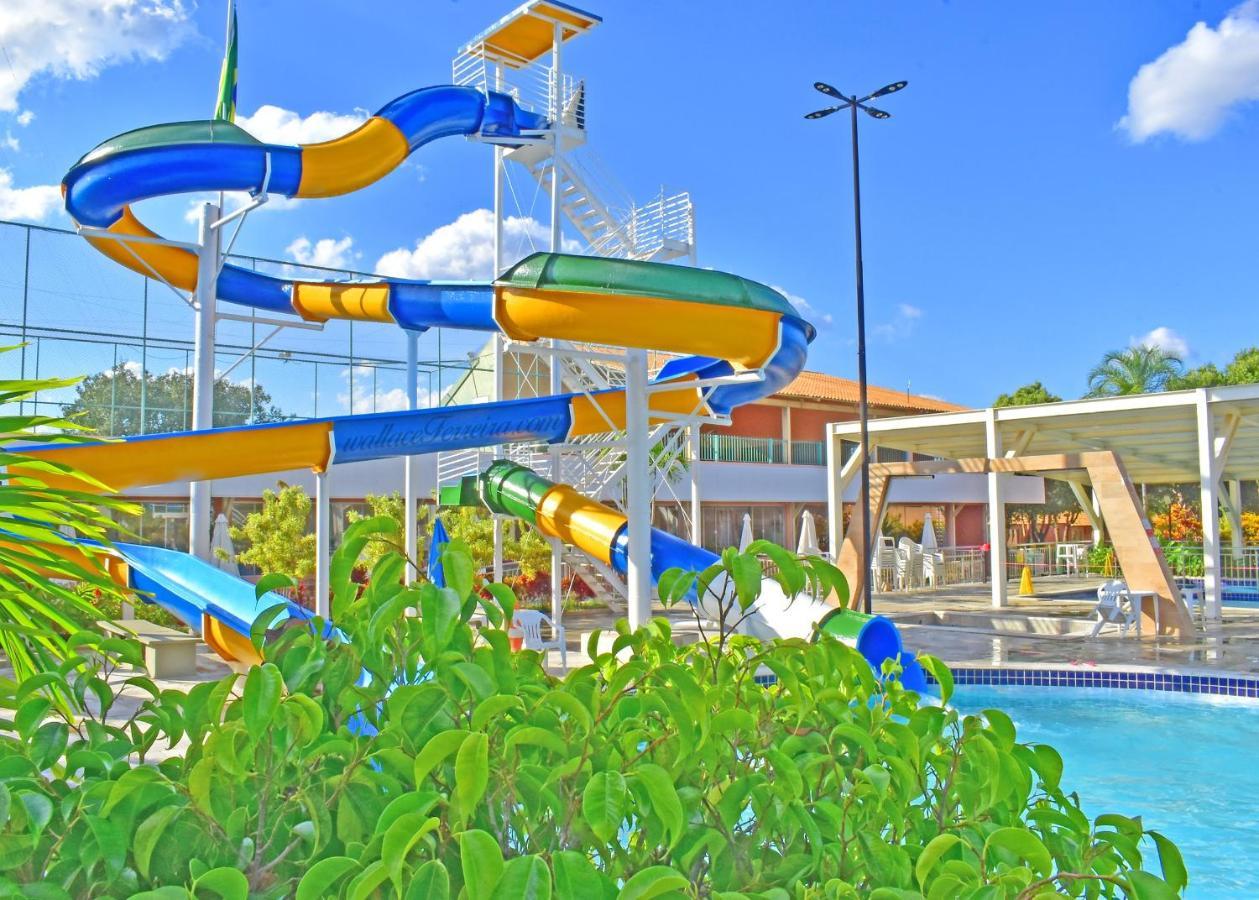 Hotel Diroma Fiori - Parque Aquatico E Muitas Piscinas Caldas Novas Bagian luar foto