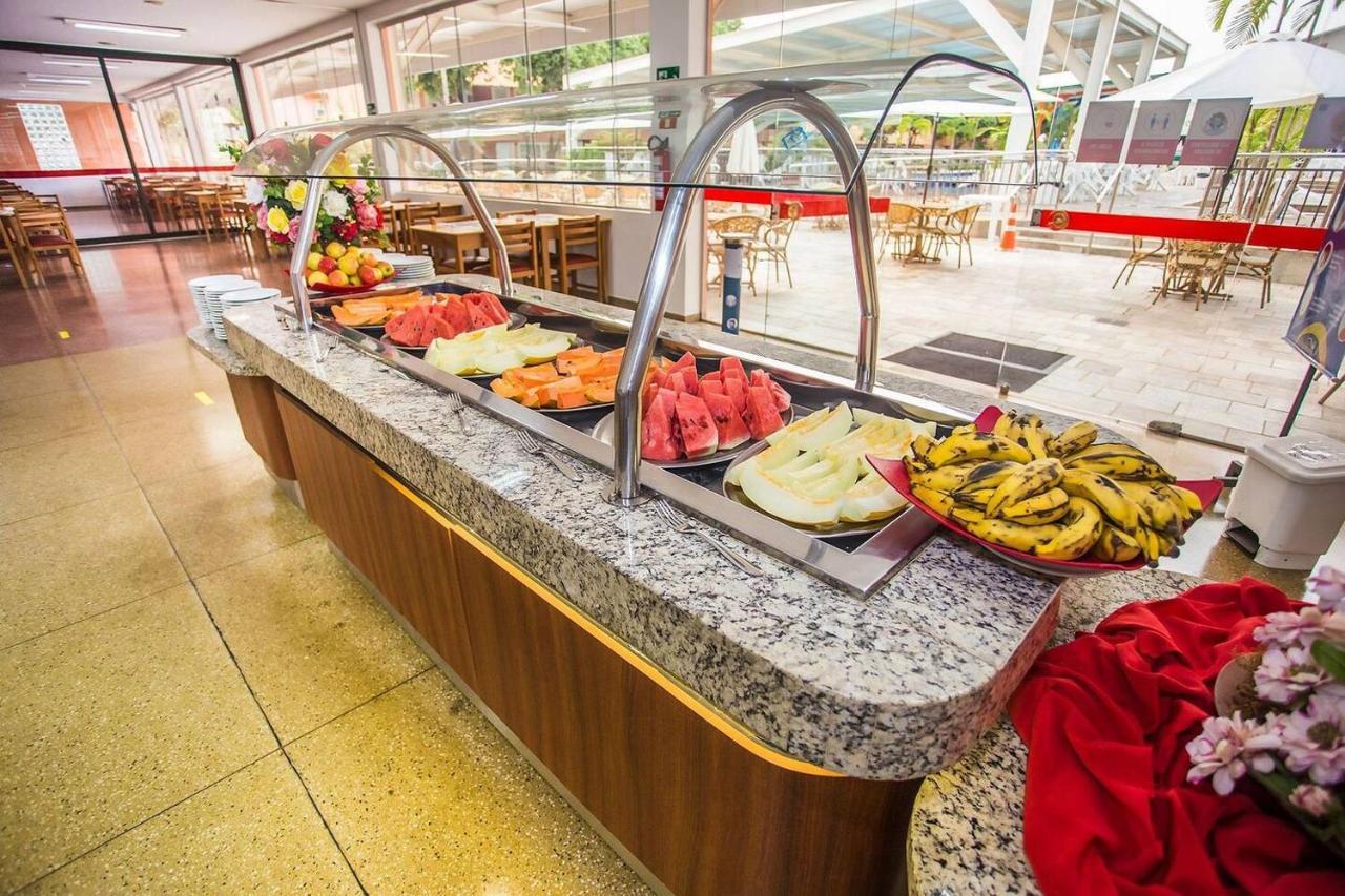 Hotel Diroma Fiori - Parque Aquatico E Muitas Piscinas Caldas Novas Bagian luar foto